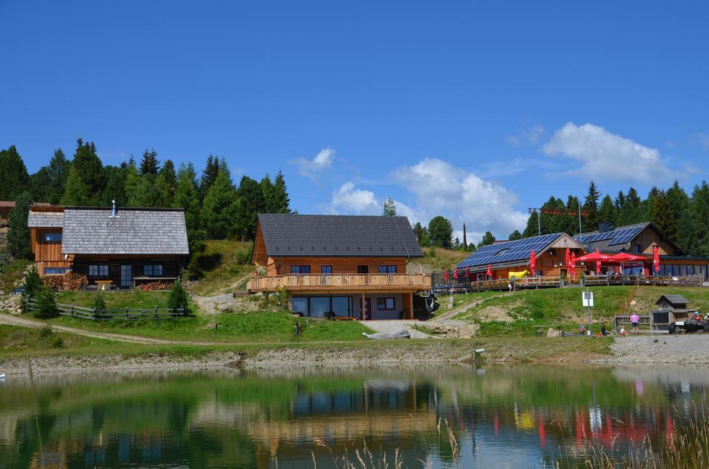 Gasthaus Rieglerhuette Занкт-Лоренцен-об-Мурау Номер фото