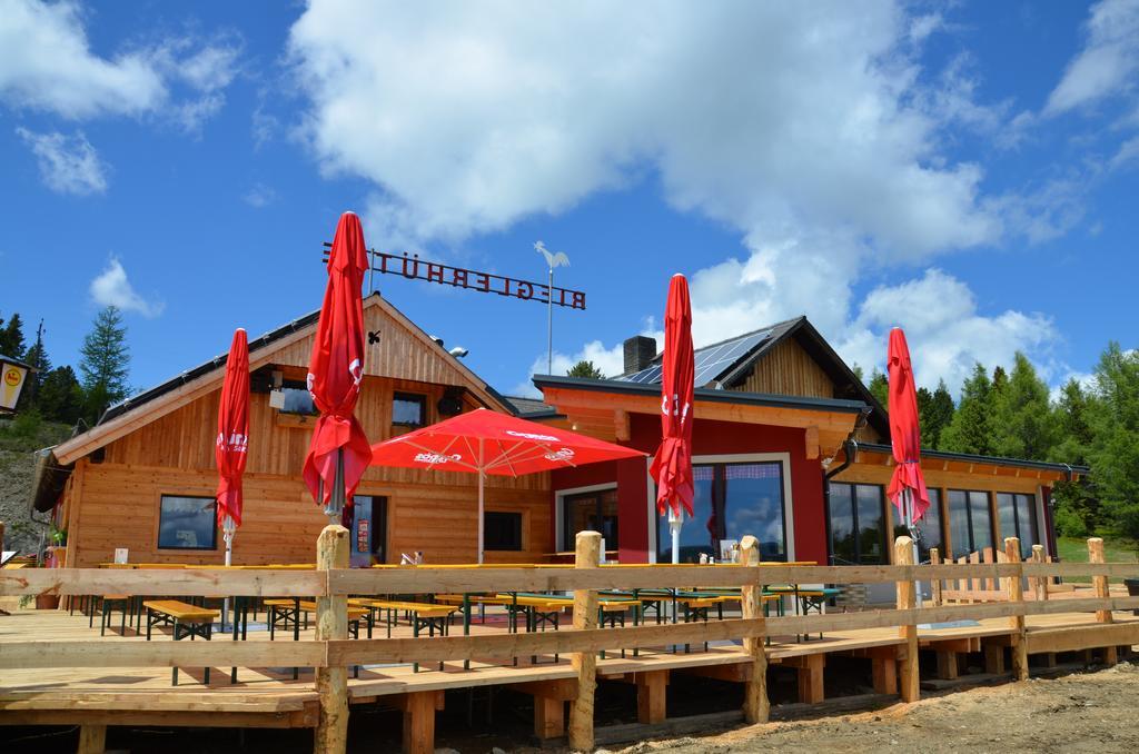 Gasthaus Rieglerhuette Занкт-Лоренцен-об-Мурау Екстер'єр фото